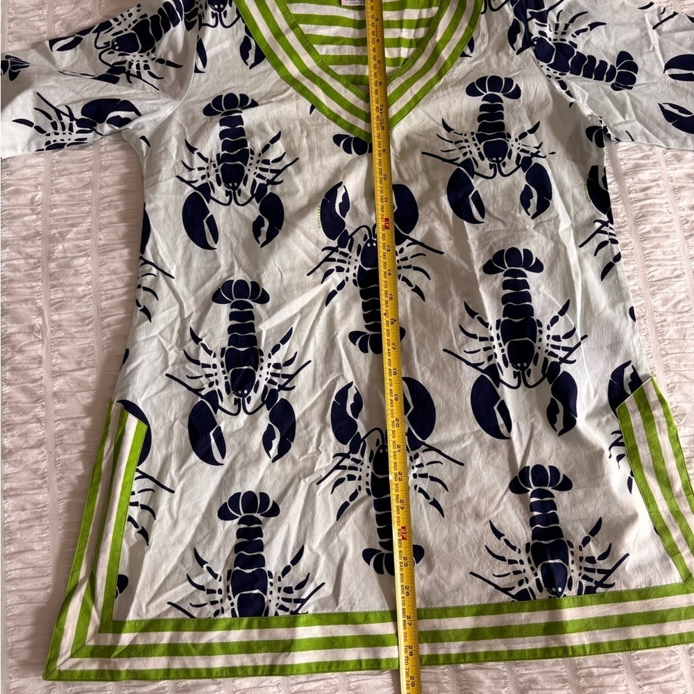 Lobster Print Tunic with Green Accents - Picture 4 of 9